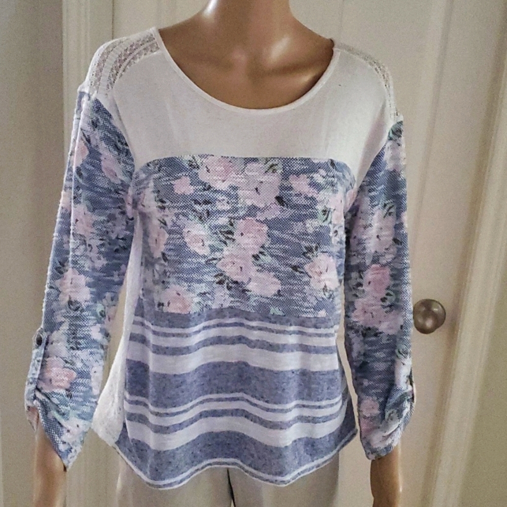 Late For Dinner m mixed media romantic floral open knit back roll tab quarter sl